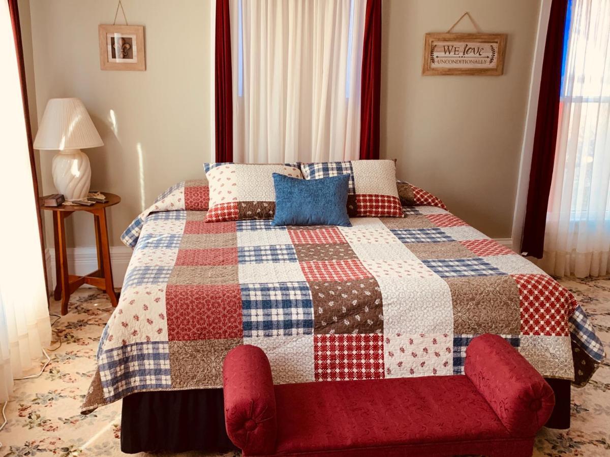 Centennial Inn Bed & Breakfast Conneaut Bagian luar foto