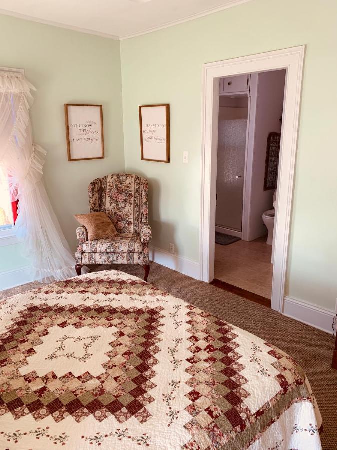 Centennial Inn Bed & Breakfast Conneaut Bagian luar foto